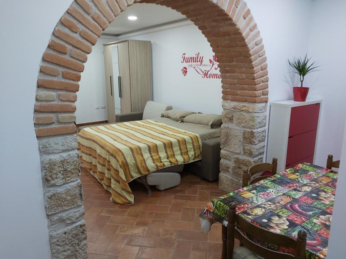 Studio Apartman Marko Porec Esterno foto