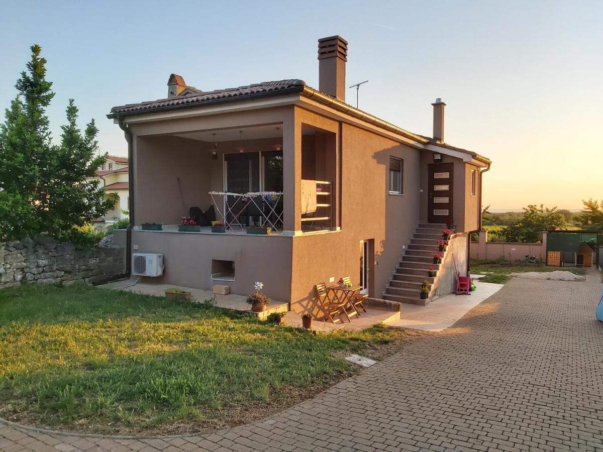 Studio Apartman Marko Porec Esterno foto